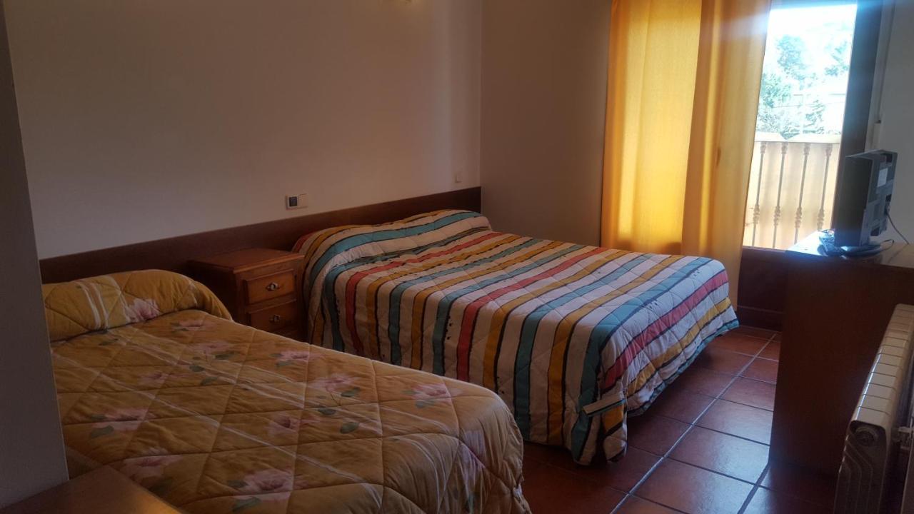Hospedaje Casa Mariano セゴビア エクステリア 写真
